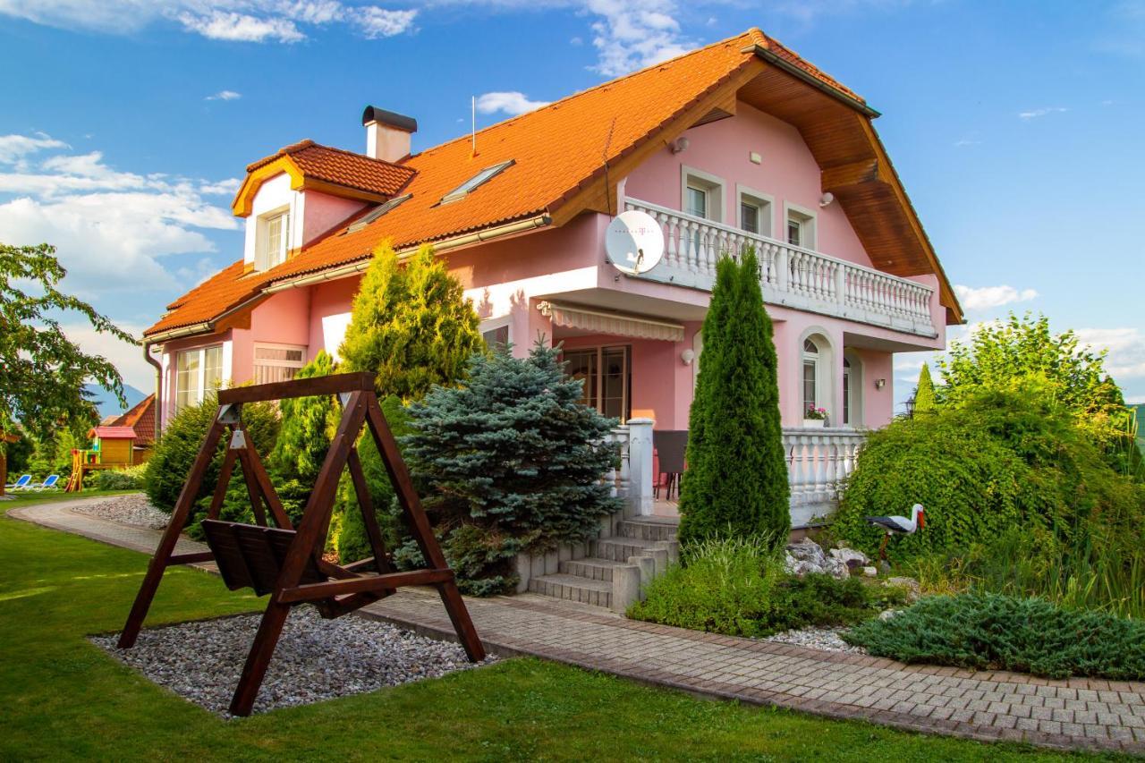 Wow Liptov Holiday House Liptovský Mikuláš Екстериор снимка