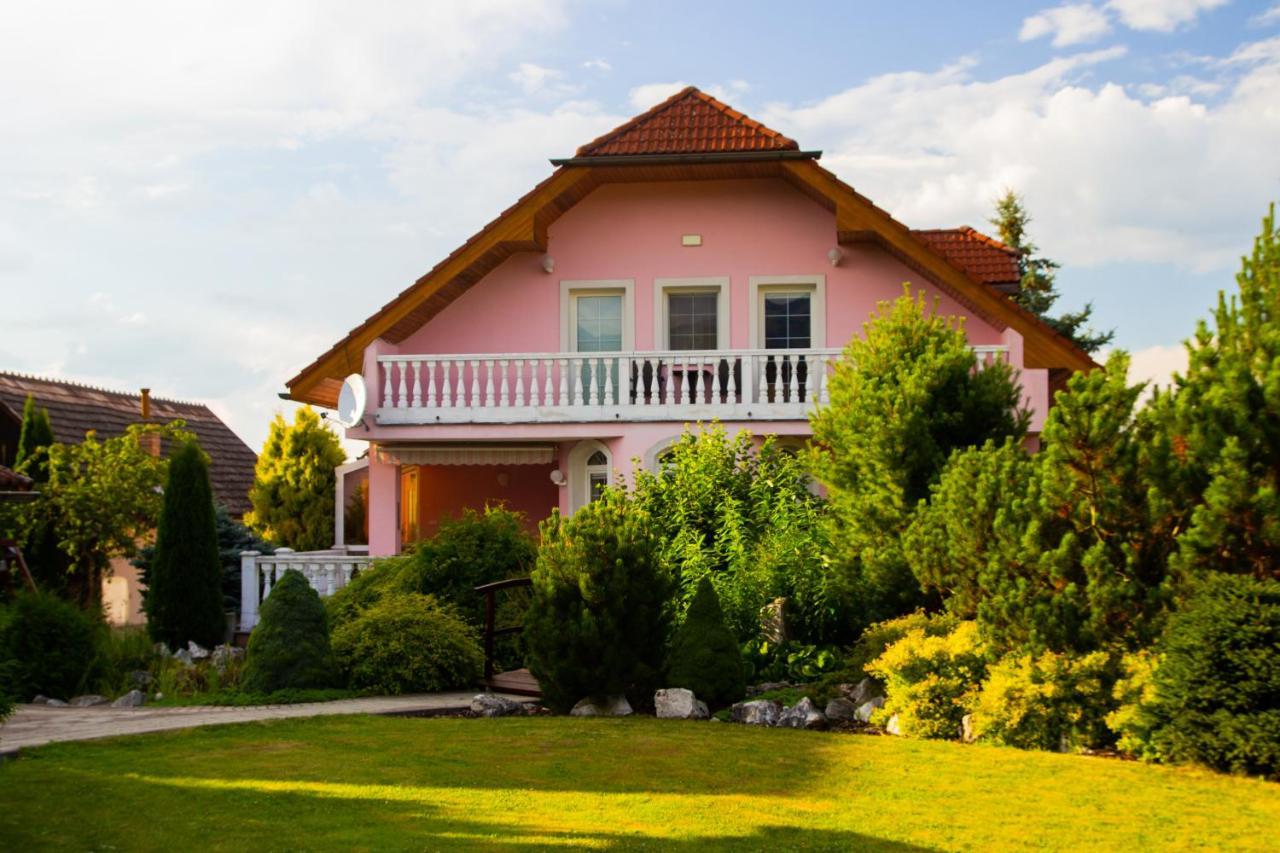 Wow Liptov Holiday House Liptovský Mikuláš Екстериор снимка