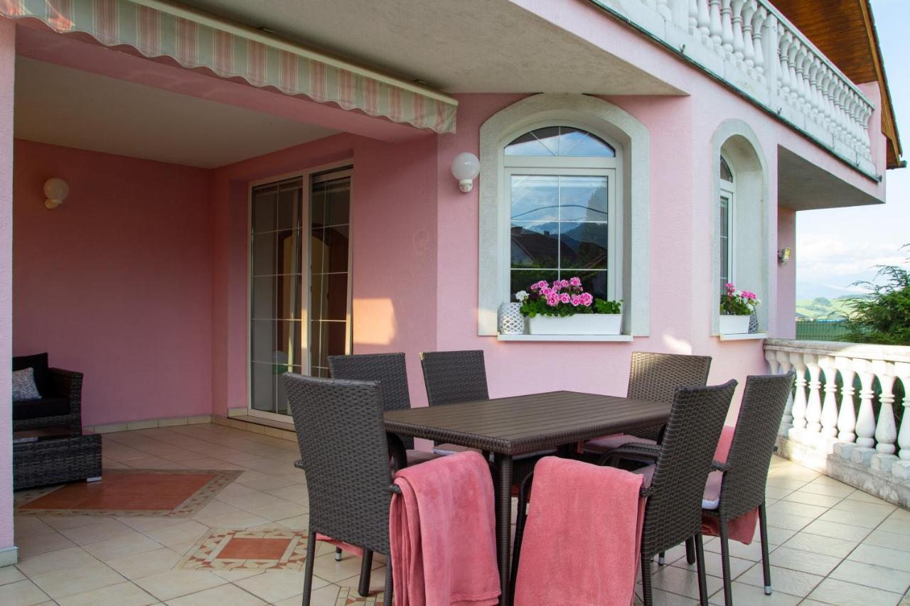 Wow Liptov Holiday House Liptovský Mikuláš Екстериор снимка